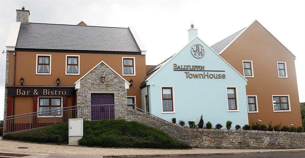 Ballyliffin Hotel Exterior photo